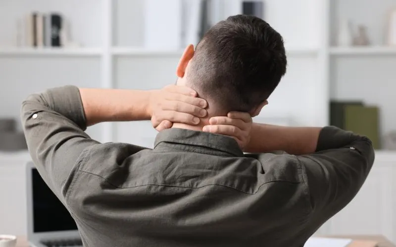 Beginner experiencing muscle soreness and fatigue after strength training